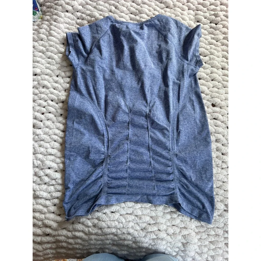 Athleta Essence Ruched Tee Heathered Blue Short Sleeve Activewear Top Womens XL - Picture 3 of 3